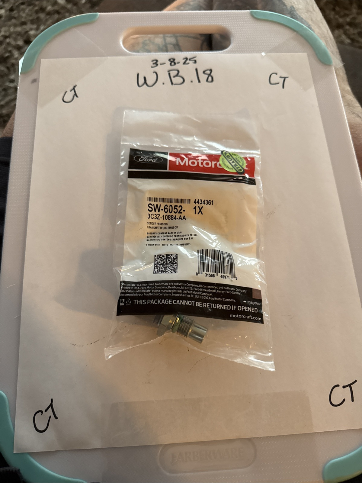 OEM Ford Motorcraft SW-6052 F250 F350 6.0L/6.4L Diesel Coolant/Oil Temp Sensor