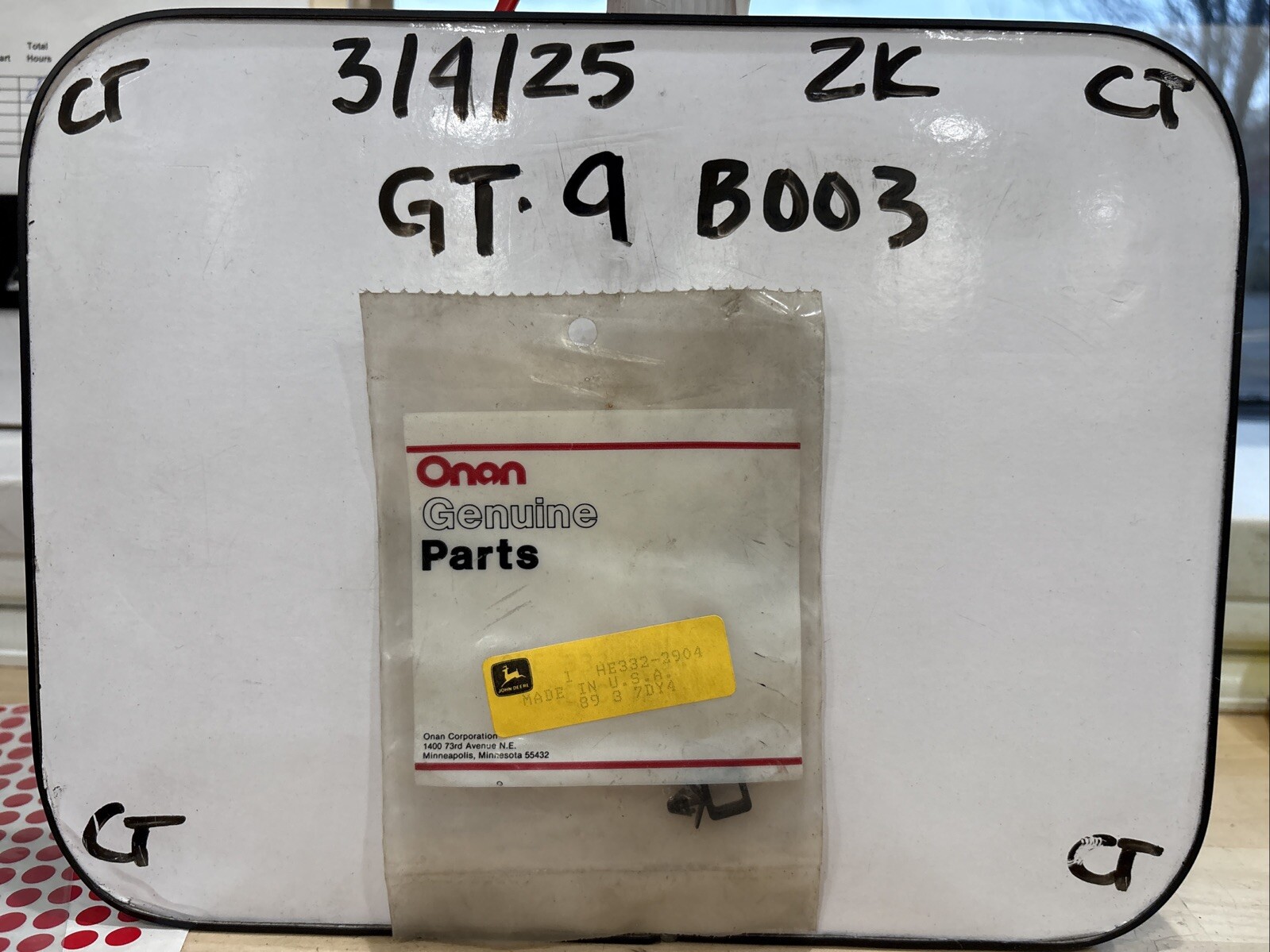Onan Genuine Parts John Deere HE332-2904 Clip