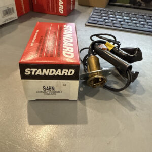 S-46N Bulb Socket for Ford Fairlane 1970