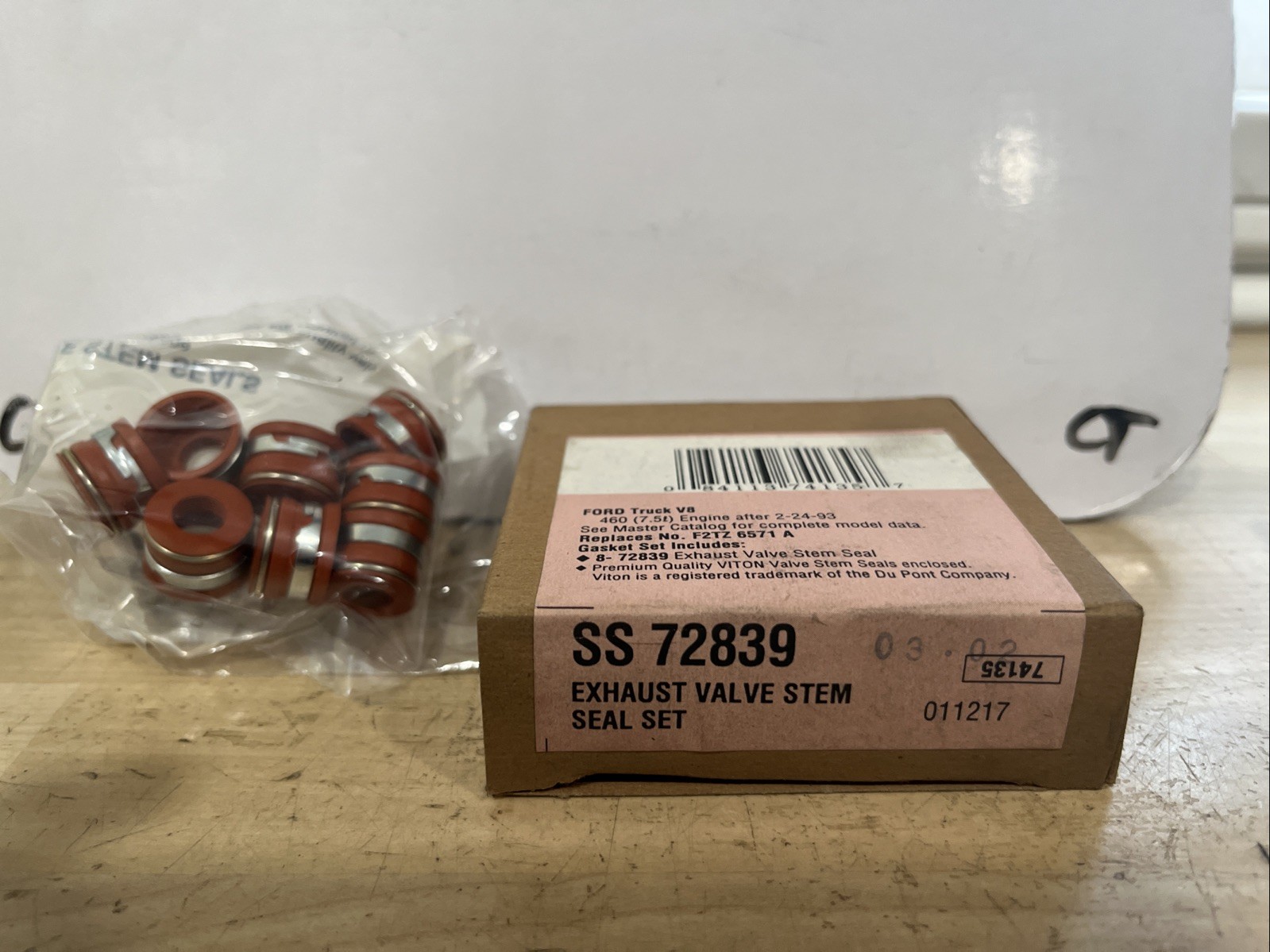 SS 72839 Fel-Pro Exhaust Valve Stem Seal (8pk) - Image 4