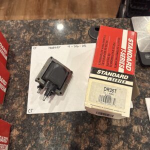 Standard Ignition Coil DR35T NOS