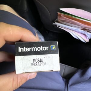 Standard Motor Products PC544 Camshaft / Crankshaft Position Sensor