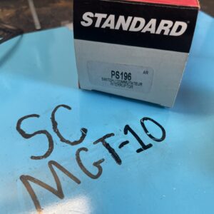 Standard Motor Products PS-196 Engine Oil Pressure Switch