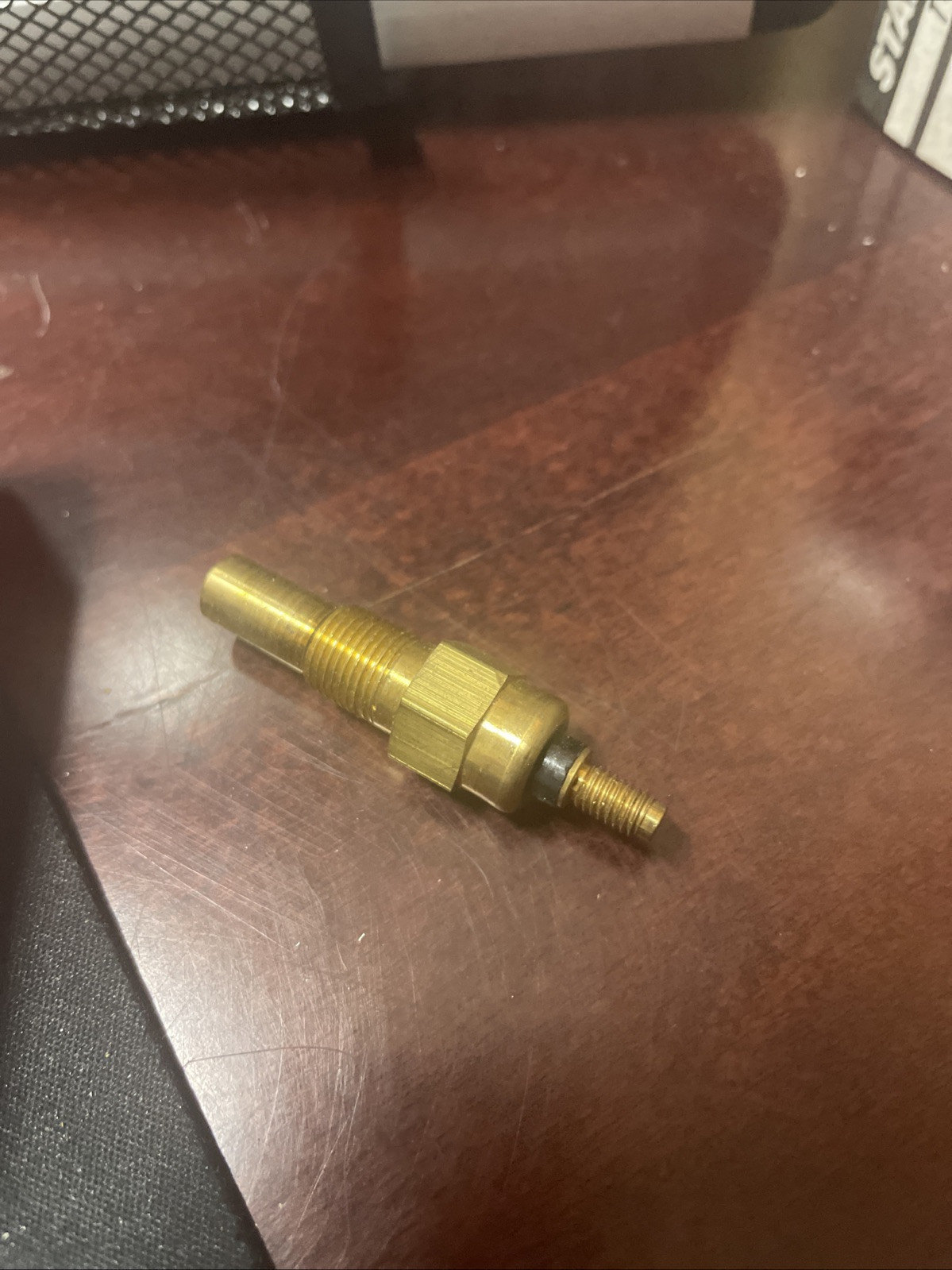 Standard Motor Products TS161 Engine Coolant Temperature Sender - Image 3