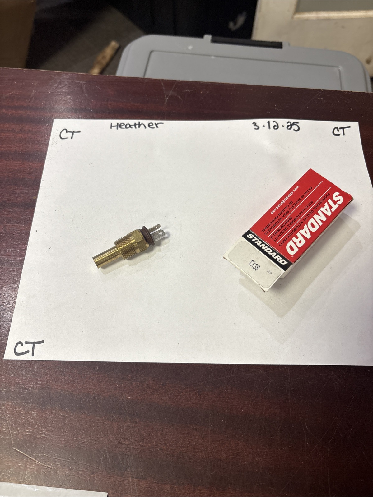 Standard Motor Products TX38 Coolant Temperature Sensor