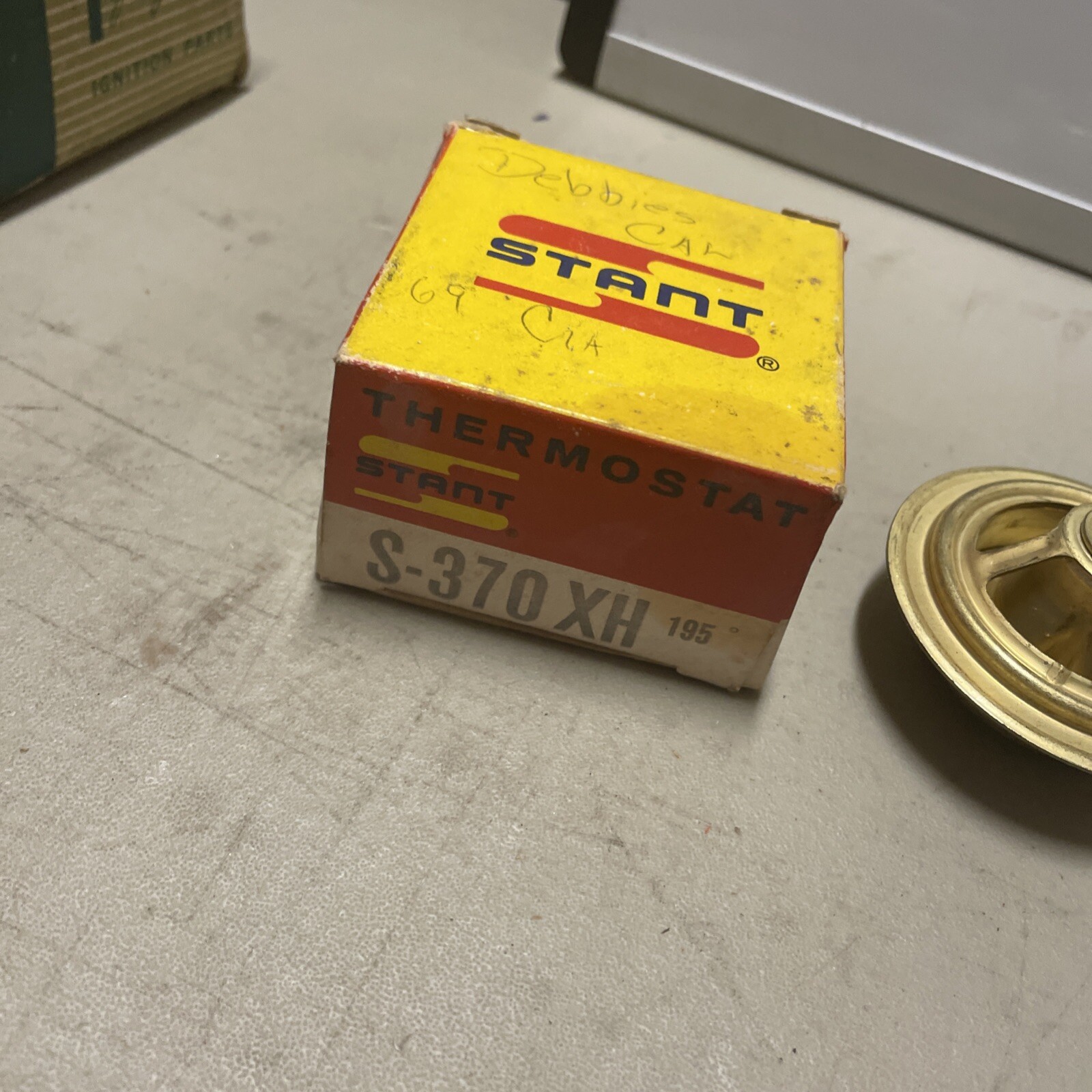 Stant S370XH High Flow Engine Thermostat, 195 Degree - Image 4