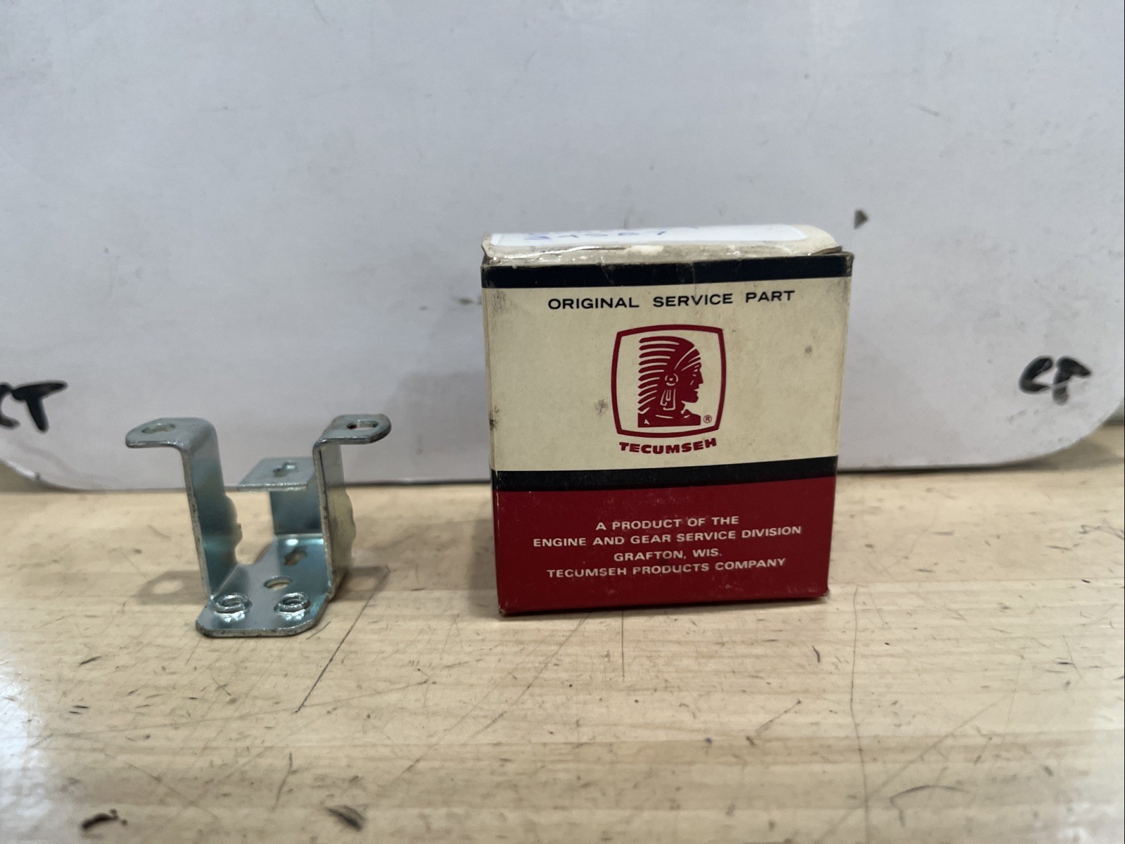 Tecumseh 34587 Bracket - Image 3