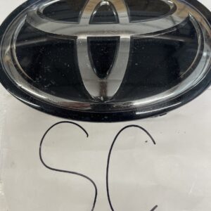 Toyota Camry 2018 2019 2020 Front Grille Emblem Logo Radar 53141-33130 33140