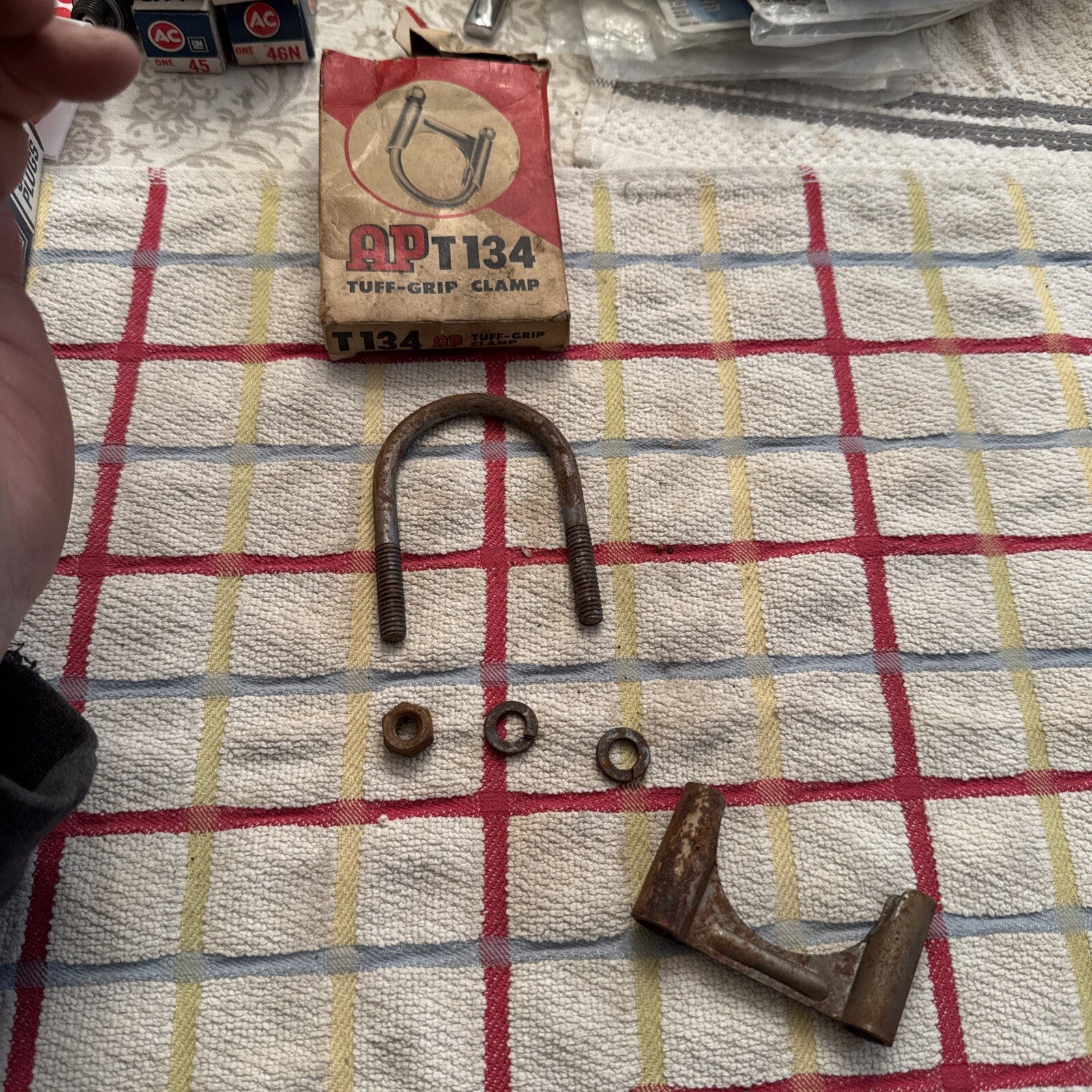 Vintage AP T134 Tuff-Grip 1.75" Clamp 57468 - Image 4