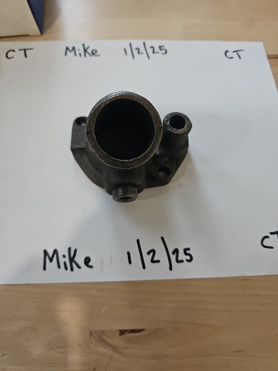 Vintage Everco W3510 Coolant Water Outlet - Image 3