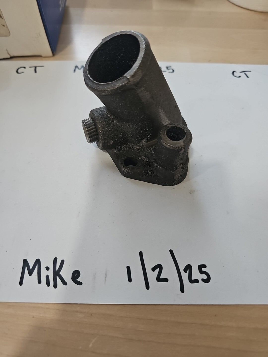 Vintage Everco W3510 Coolant Water Outlet - Image 4