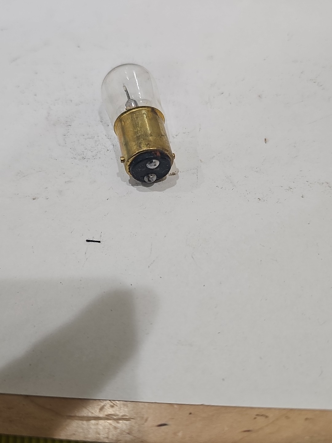 Vintage Sun East International Miniature Light Bulbs #1004 12v 15cp 1 Pkg Of 10 - Image 4