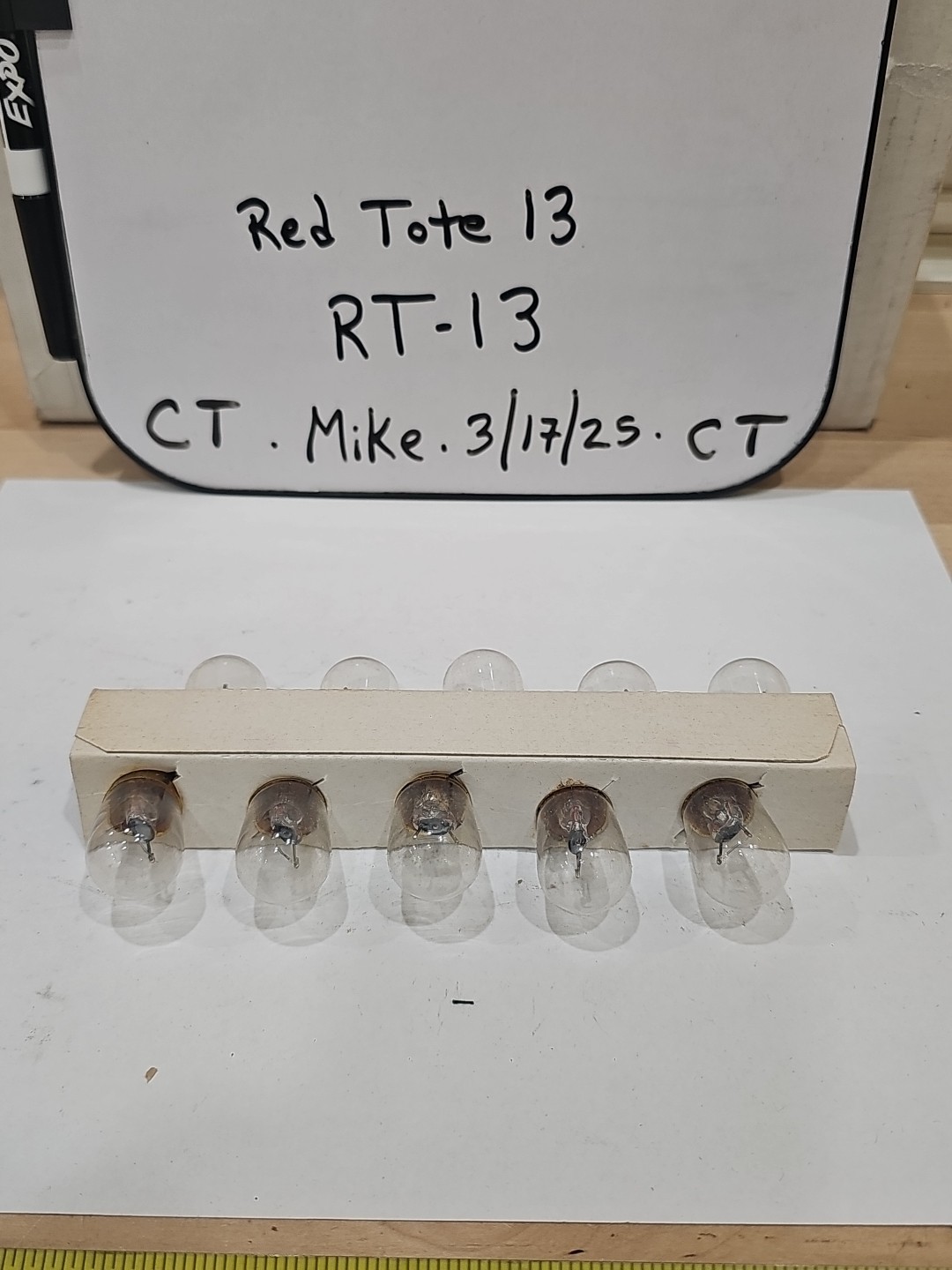 Vintage Sun East International Miniature Light Bulbs #1004 12v 15cp 1 Pkg Of 10 - Image 5