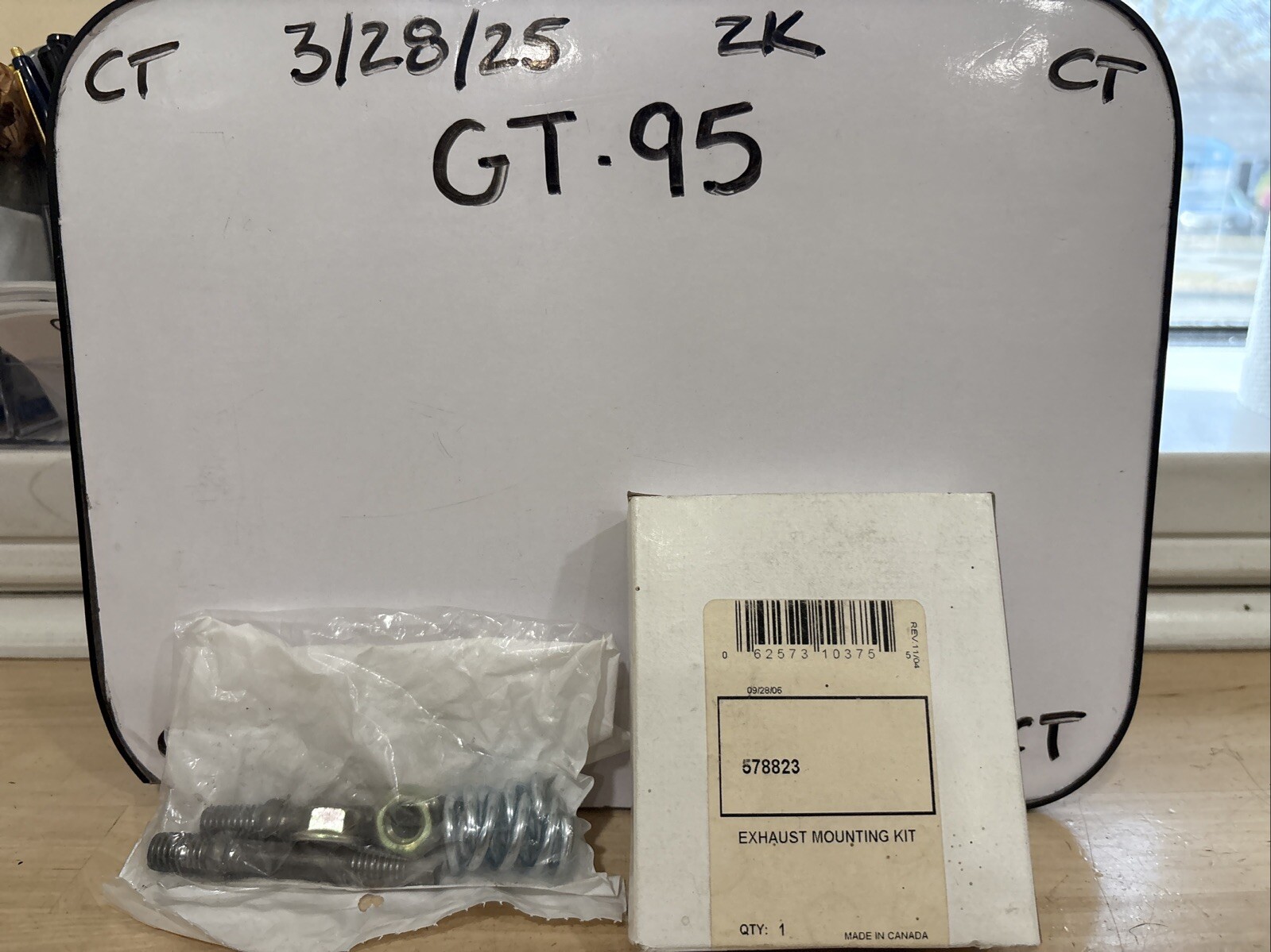 Walker Exhaust Mounting Kit 578823