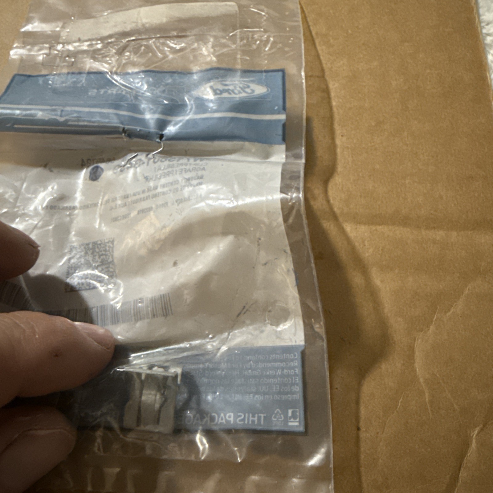 (1) Genuine Ford Bumper Grille Clip W715801-S439 Sold Individually - Image 3