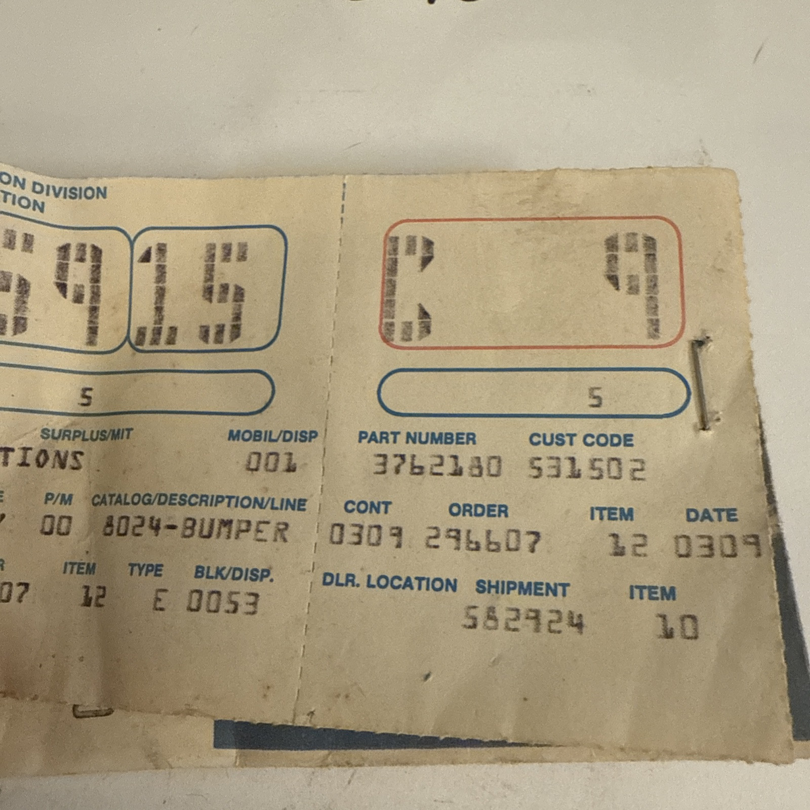 (1) NOS 1968 Camaro Hideaway Headlight Rubber Bumper 3762180 Sold Individually - Image 3