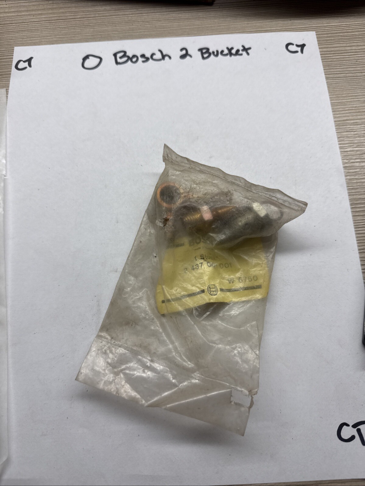 2437001001 BOSCH FUEL INJECTION FITTINGS /NIB/NOS - Image 4