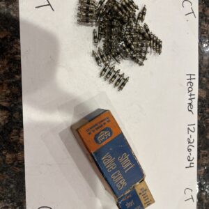 ACME SHORT TIRE VALVE CORES 100 No. 151BK