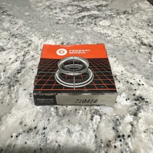 Axle Spindle Seal National 710414