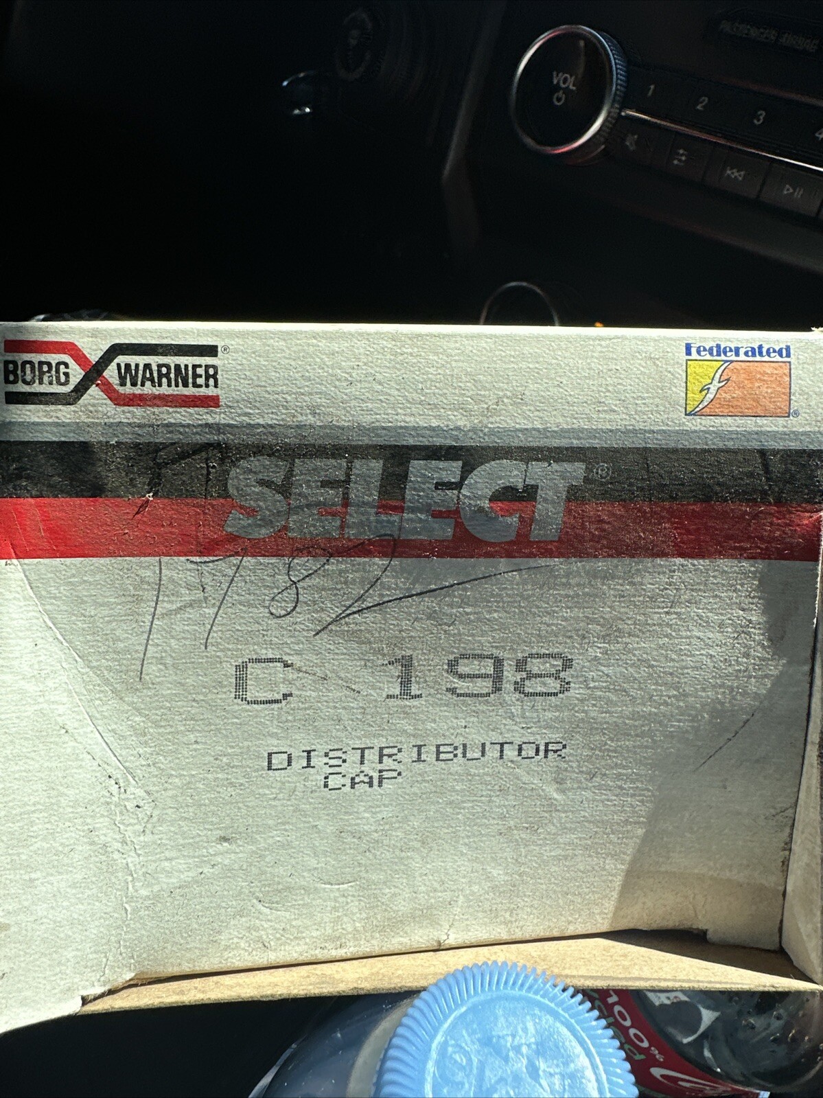 BorgWarner C198 - Distributor Cap