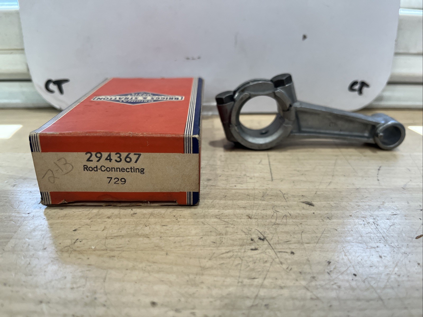 Briggs & Stratton 294367 (729) Connecting Rod ONLY (no hardware) - Image 3