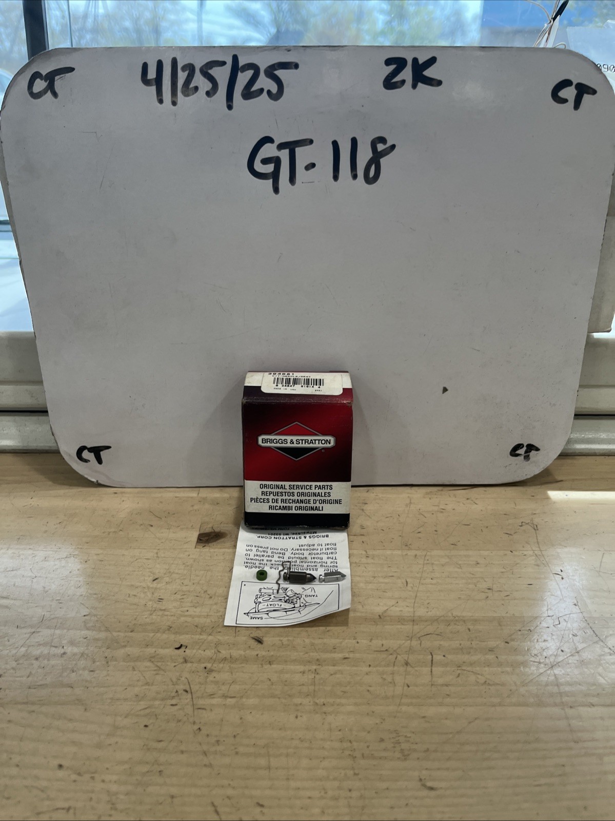 Briggs & Stratton 394681 Fuel Inlet Valve Needle Seat