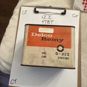D-312 1945360 DELCO REMY DISTRIBUTOR CAP CORVAIR 1960 1961 NOS GENUINE