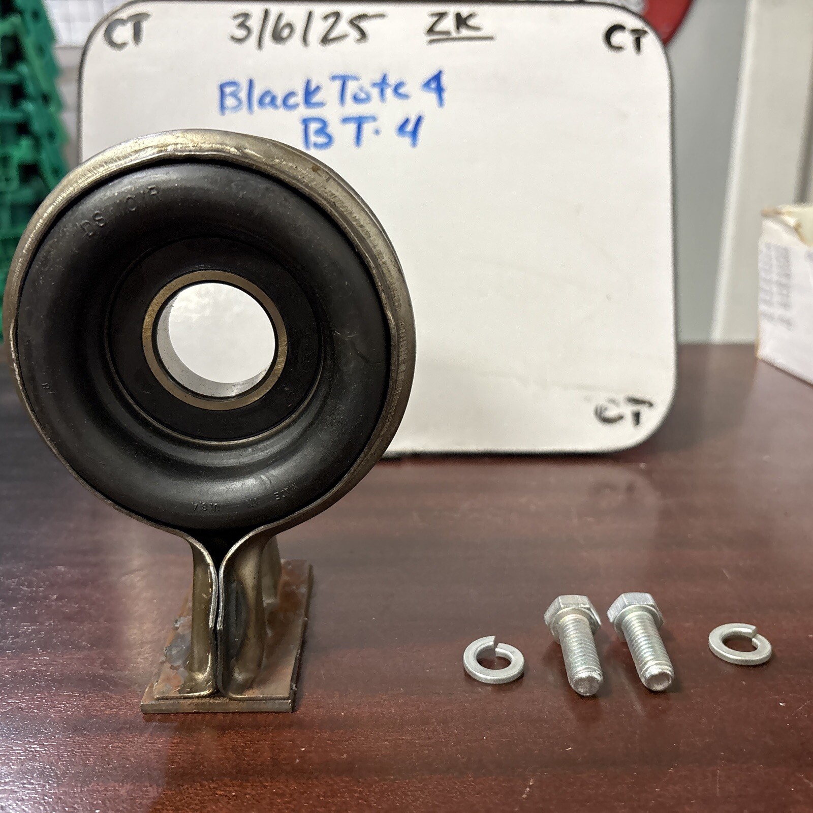 DS101K (6035) Drive Shaft Center Support For Chevy, GMC *New Out Of Original Pkg - Image 4