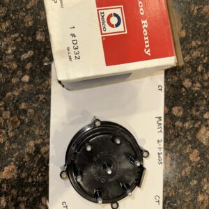 Delco Remy D332 Distributor Rotor Cap GM 1880042 NEW