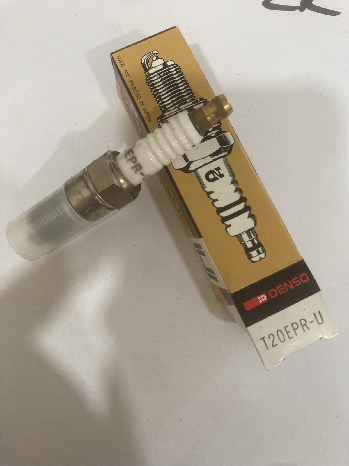 Denso Spark Plug T20EPR-U - Image 3