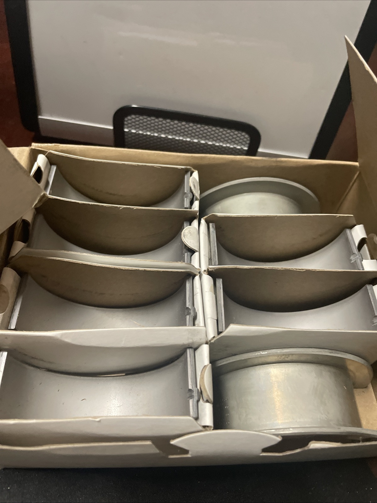 Engine Crankshaft Main Bearing S fits 1966-1990 Jeep J10 CJ5 CJ7 SEALED POWER - Image 3