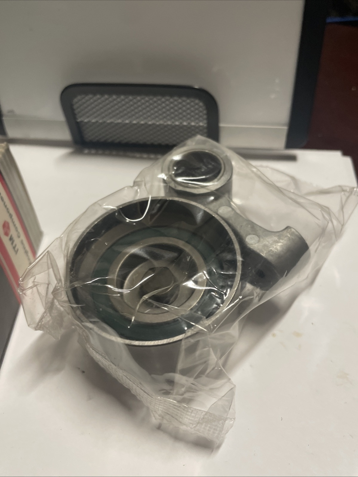 Engine Timing Belt Tensioner Assembly ITM 60099 - Image 3