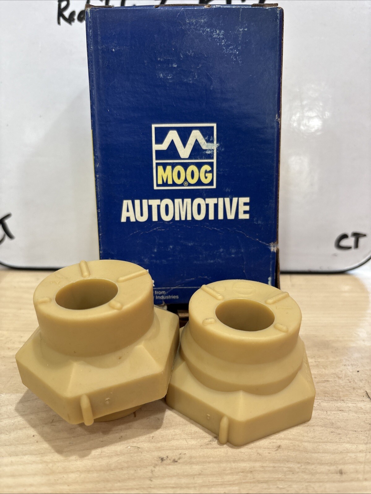 Ford Truck 1981-91 NOS Radius Arm Bushing Kit Moog #K8482 Made in USA - Image 3