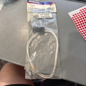 GM 12101928 Connector, W/Leads, 3-Way F. *Black *Black