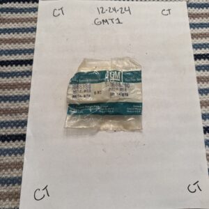 GM Nos 1975-77  CORVETTE Retainer. FRT SD SHLDR Strap Frt Clip