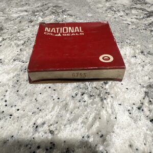 GMC CHEVY FRONT WHEEL OIL SEAL NATIONAL #6785 MFR# 3704483 NEW OLD STOCK VINTAGE