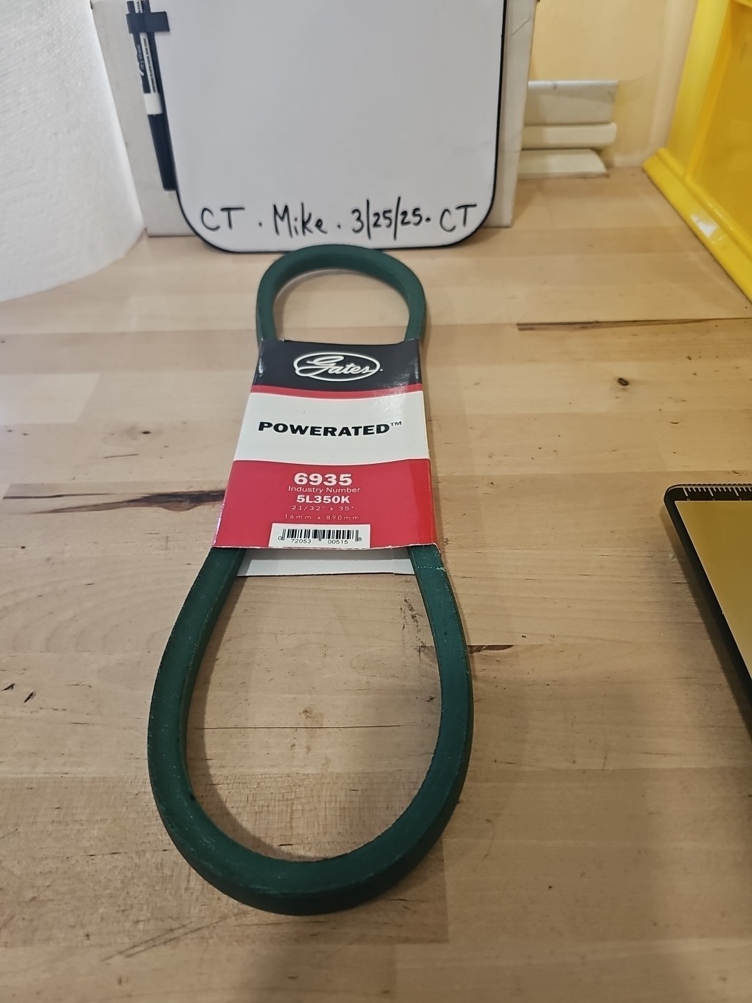 Gates V-Belt Powerated 6935