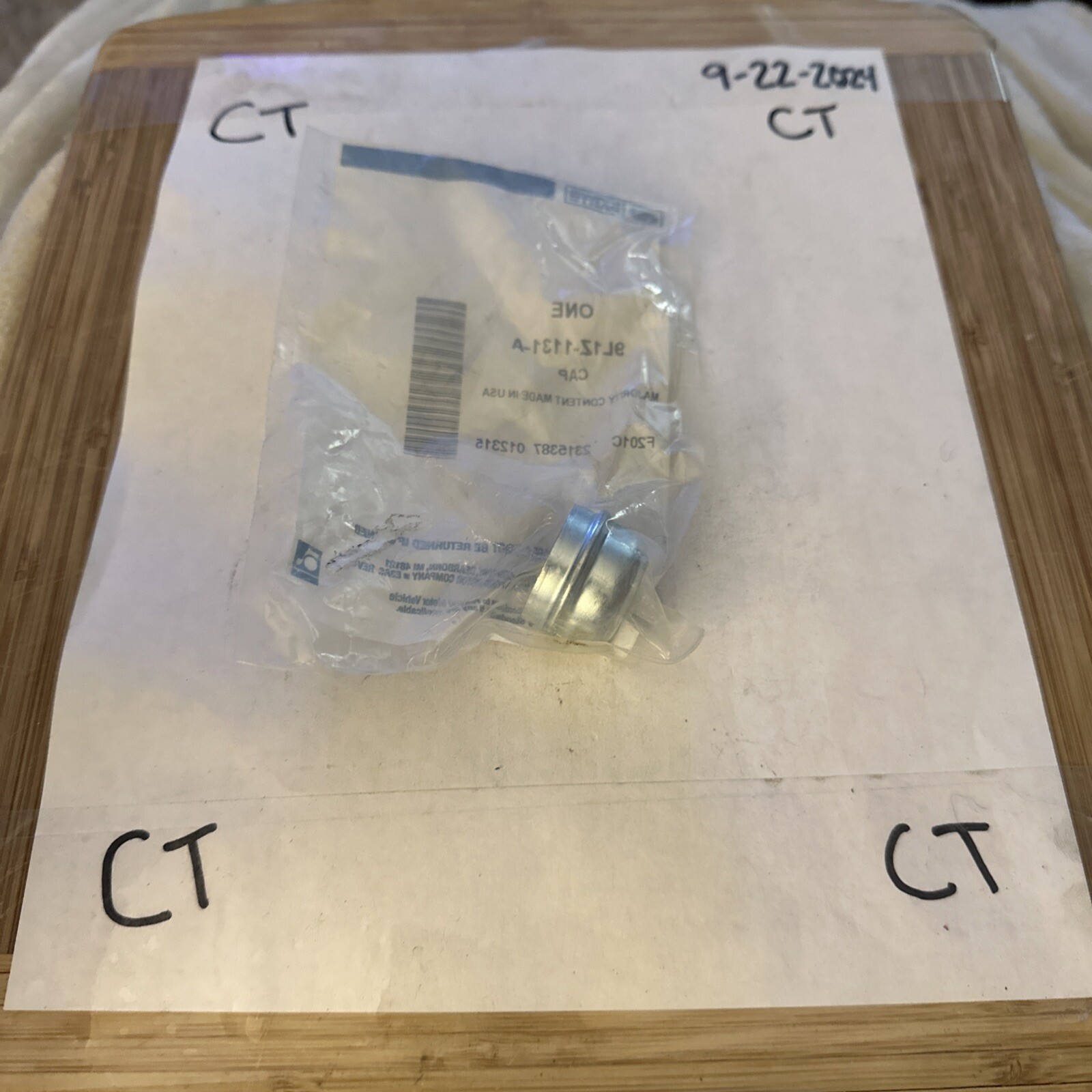 Genuine Ford Cap 9L1Z-1131-A - Image 3