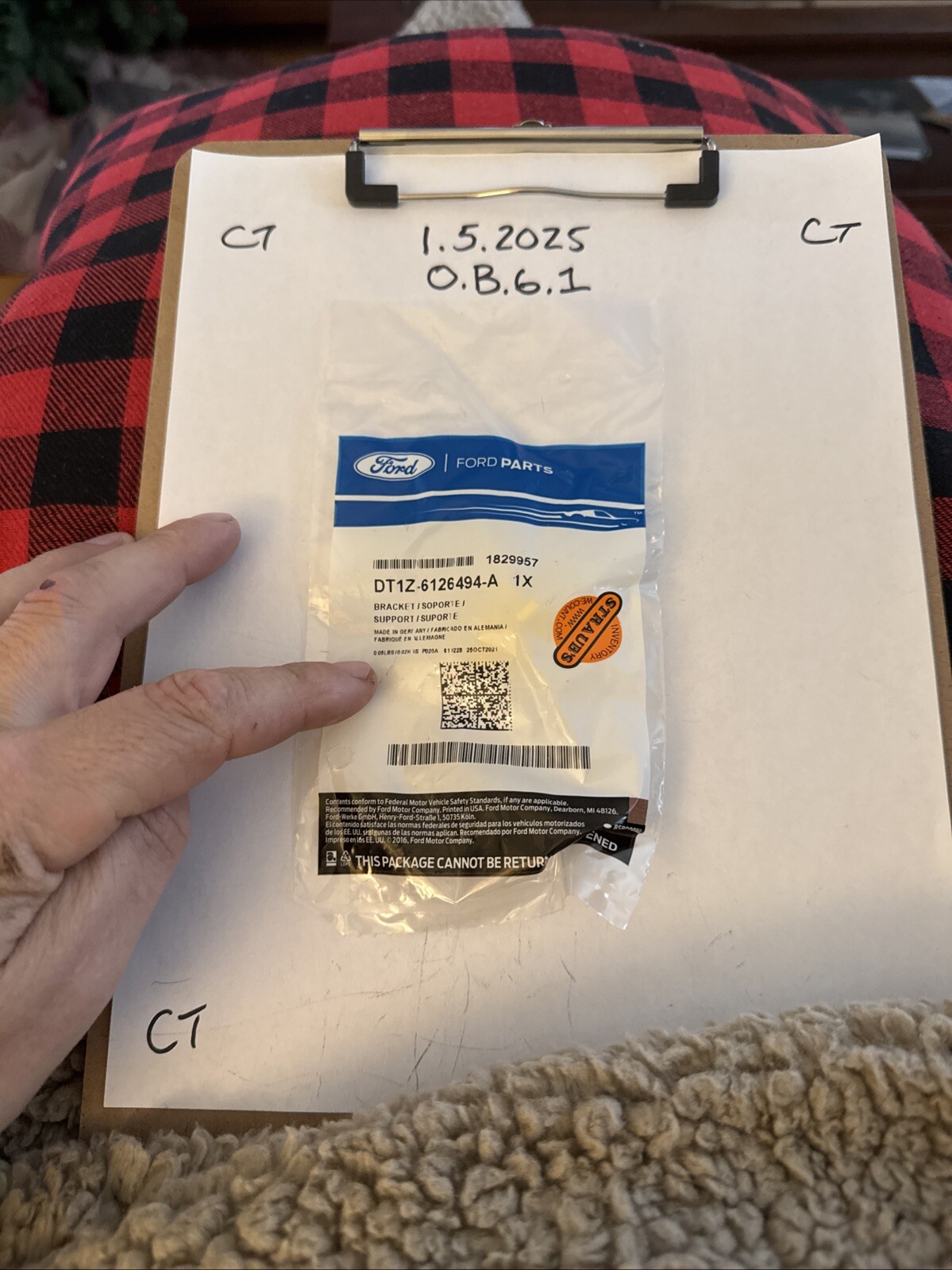 Genuine Ford DT1Z-6126494-A Passenger Side/Driver Side Latch Assembly Bracket