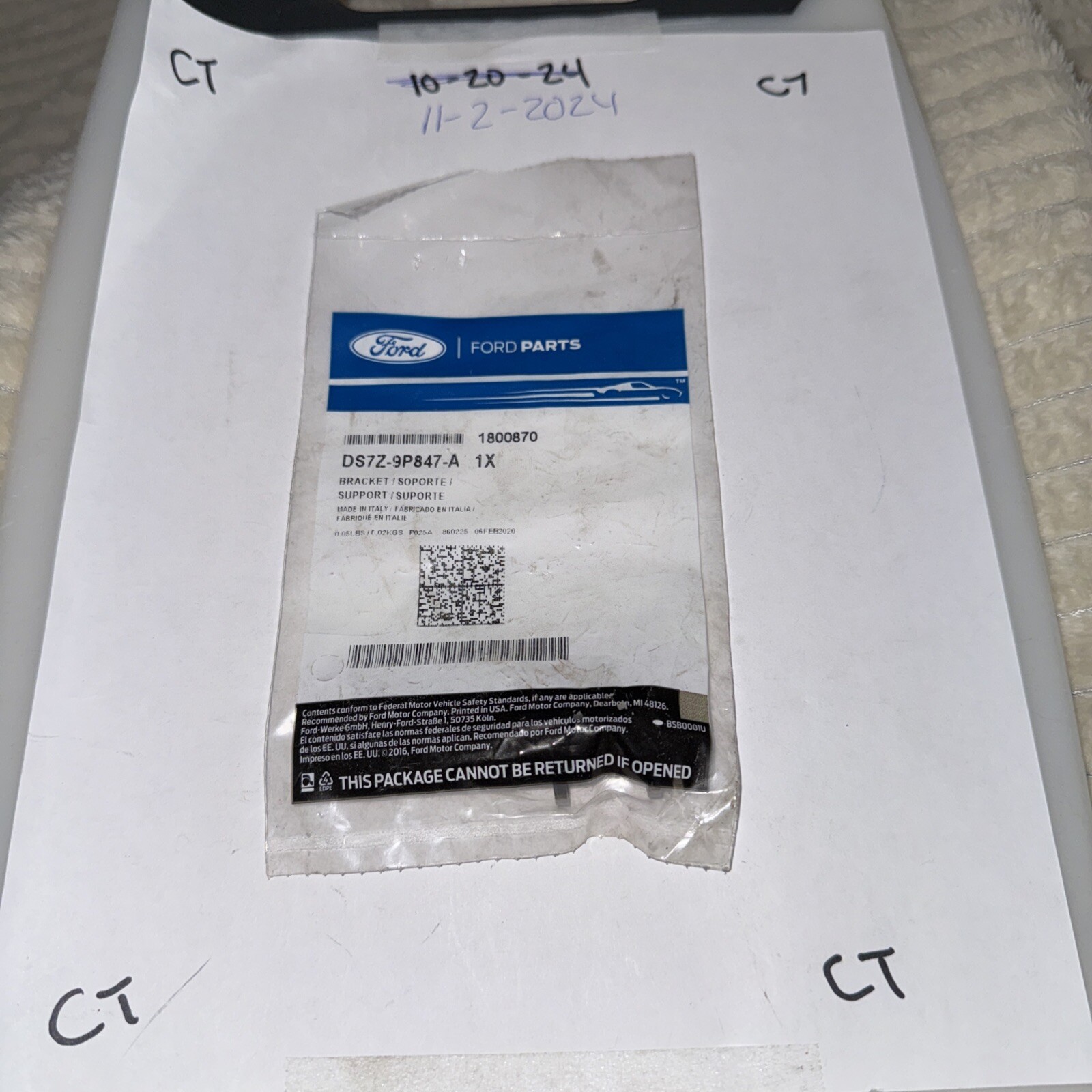 Genuine Ford Fuel Injector Clip DS7Z-9P847-A