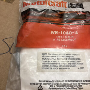 Genuine Ford Motorcraft WR-1040-A / E3PZ-12286-N Spark Plug Wire Assembly NOS