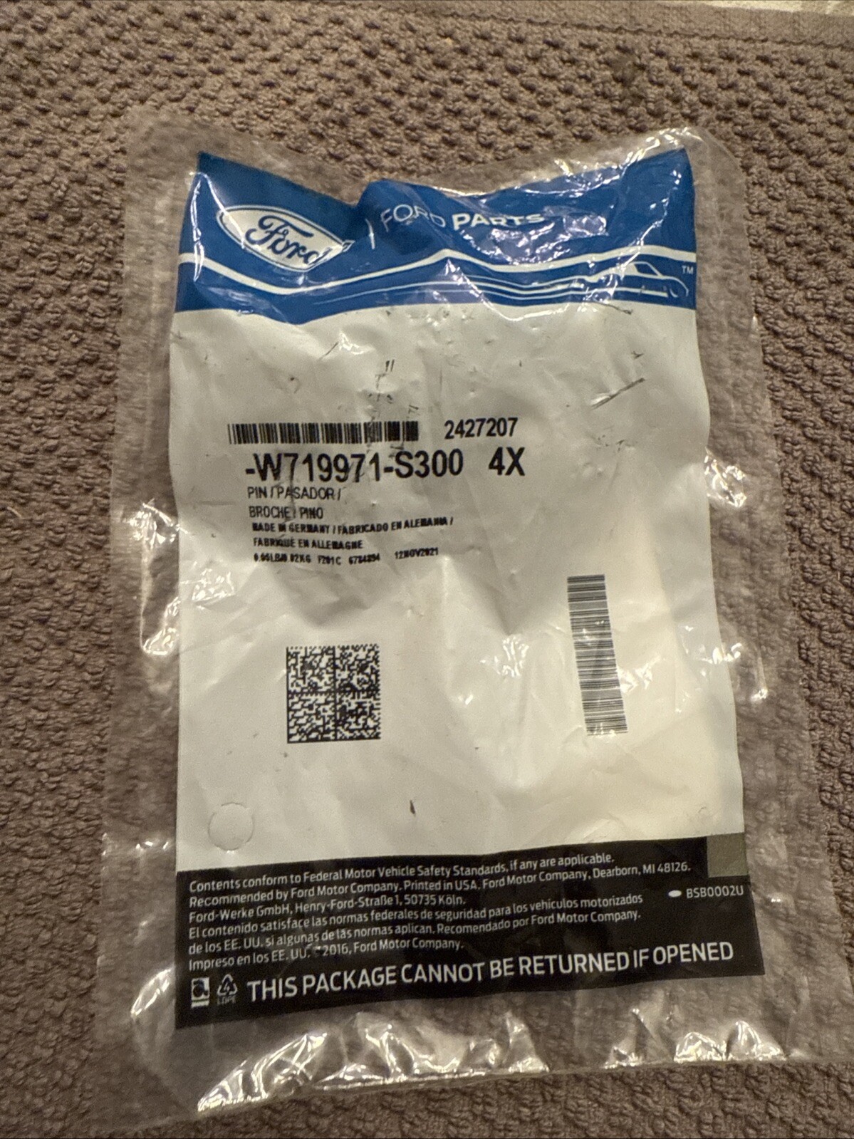 Genuine Ford Side (4) Molding Retainer -W719971-S300