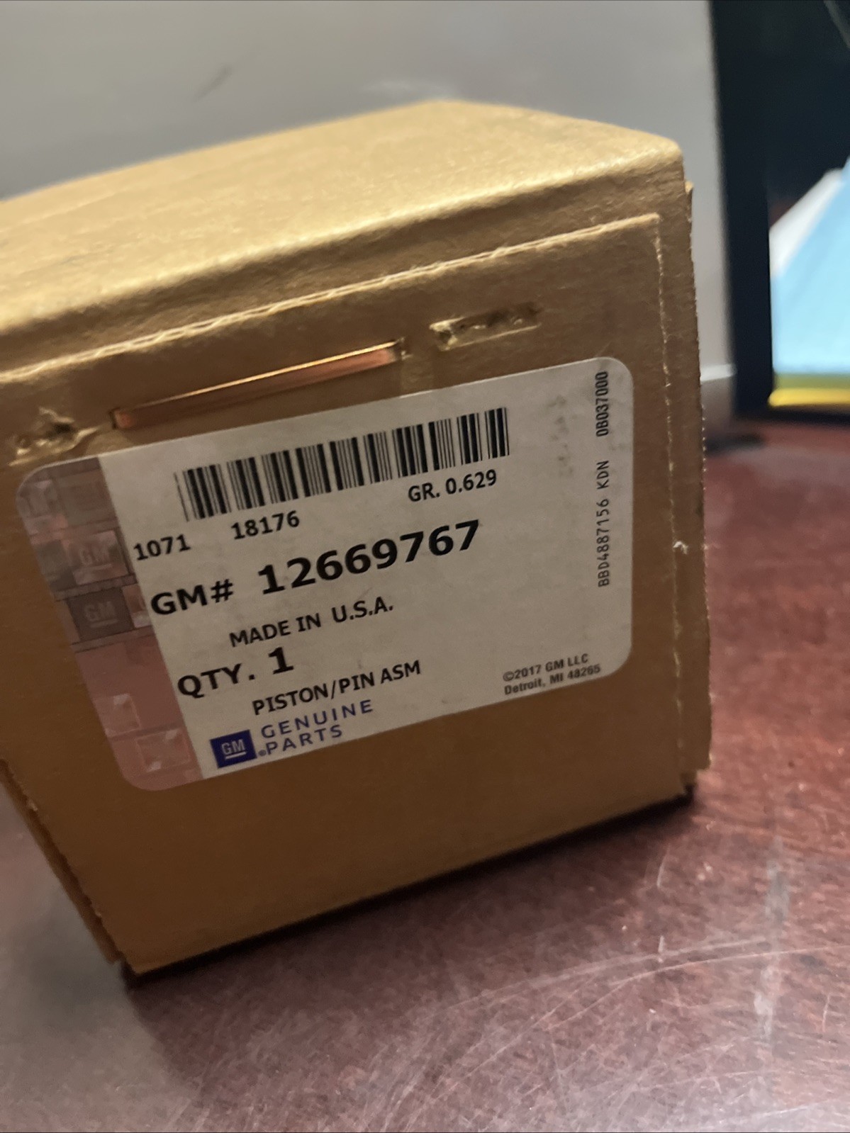 Genuine GM OEM 12669767 Piston Kit - Image 3