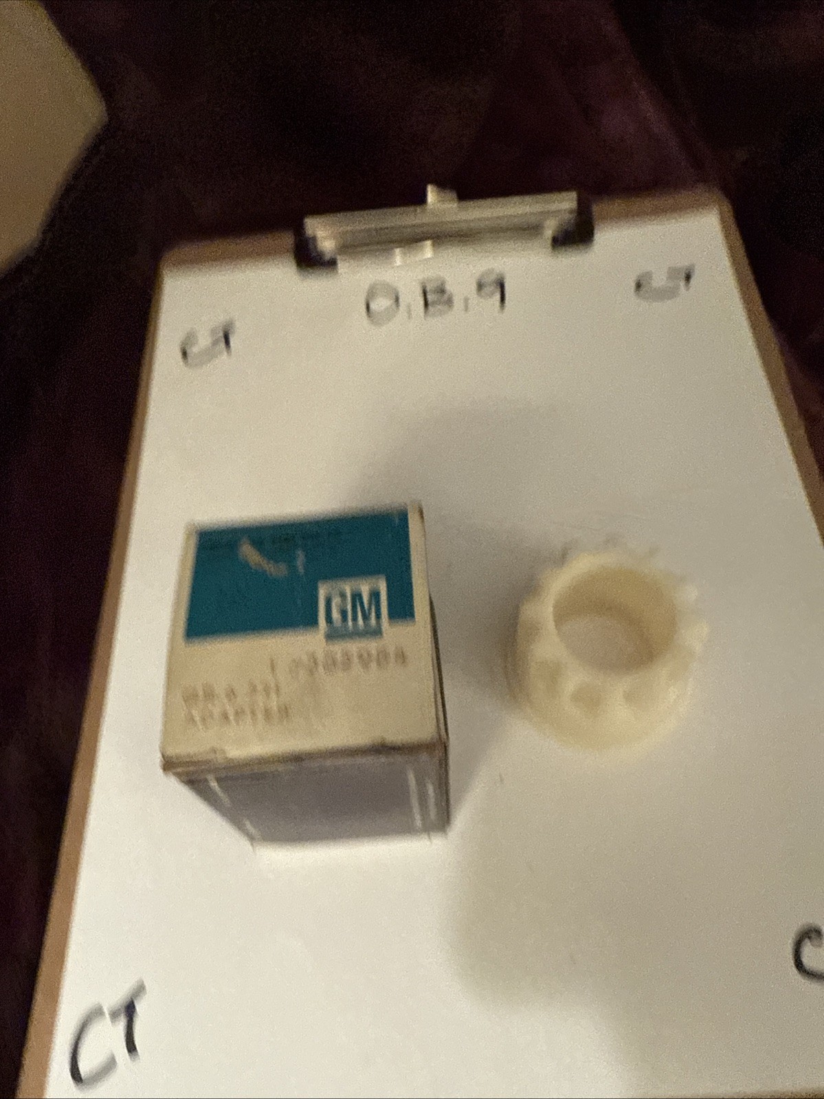 Genuine Gm Steering Adapter 385984 Nos OEM - Image 3