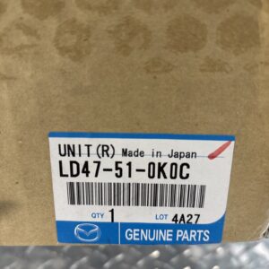 Genuine Mazda MPV OEM LD47-51-0K0C headlight Passenger Side - Right NOS