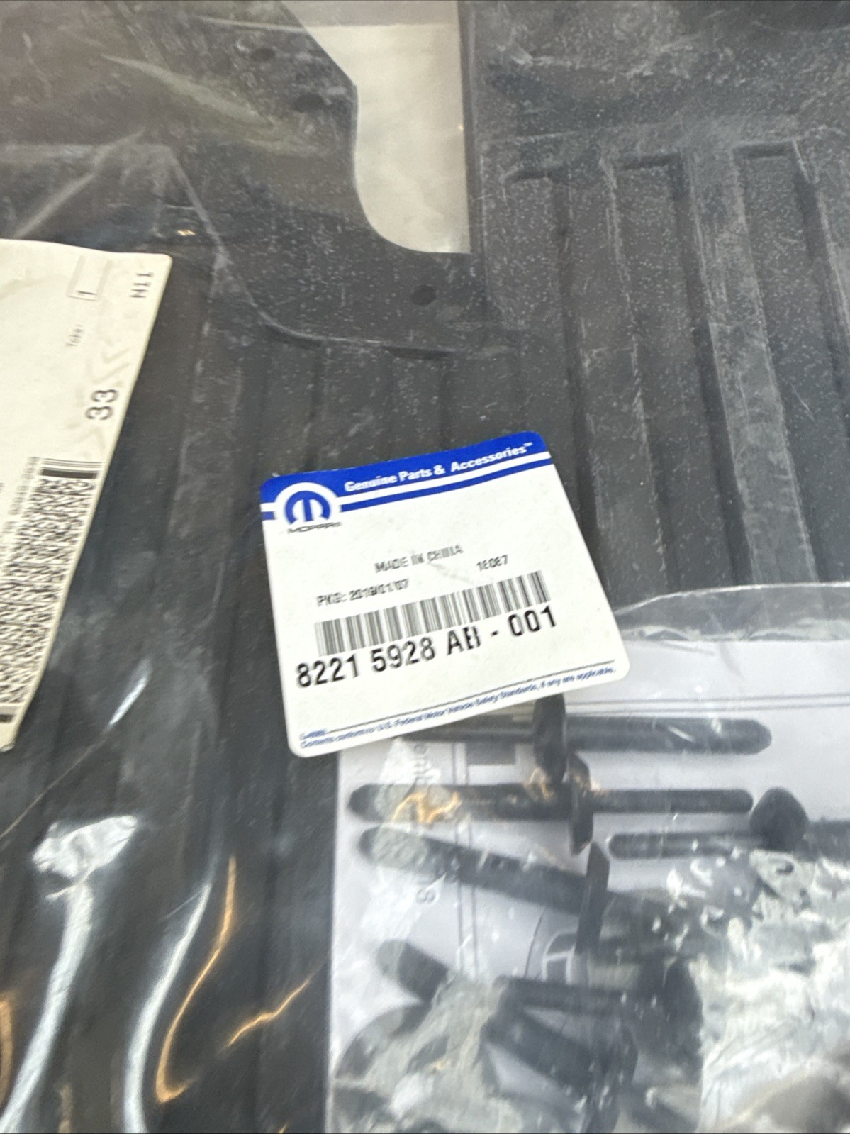 Genuine Mopar Front Mud Flap For Ram 82215928AB Oem NOS - Image 3