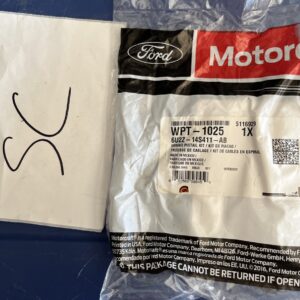 Genuine Motorcraft WPT-1025 Turn Signal  Stop Light Connector (6U2Z-14S411-AB)