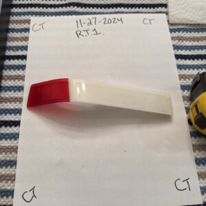 Genuine OEM NOS GM  20454442   Lens Brand New