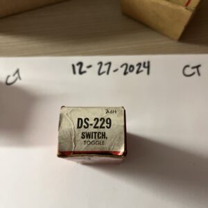 Genuine Standard Motor Products DS-229 Multi-Function Switch (toggle) NOS