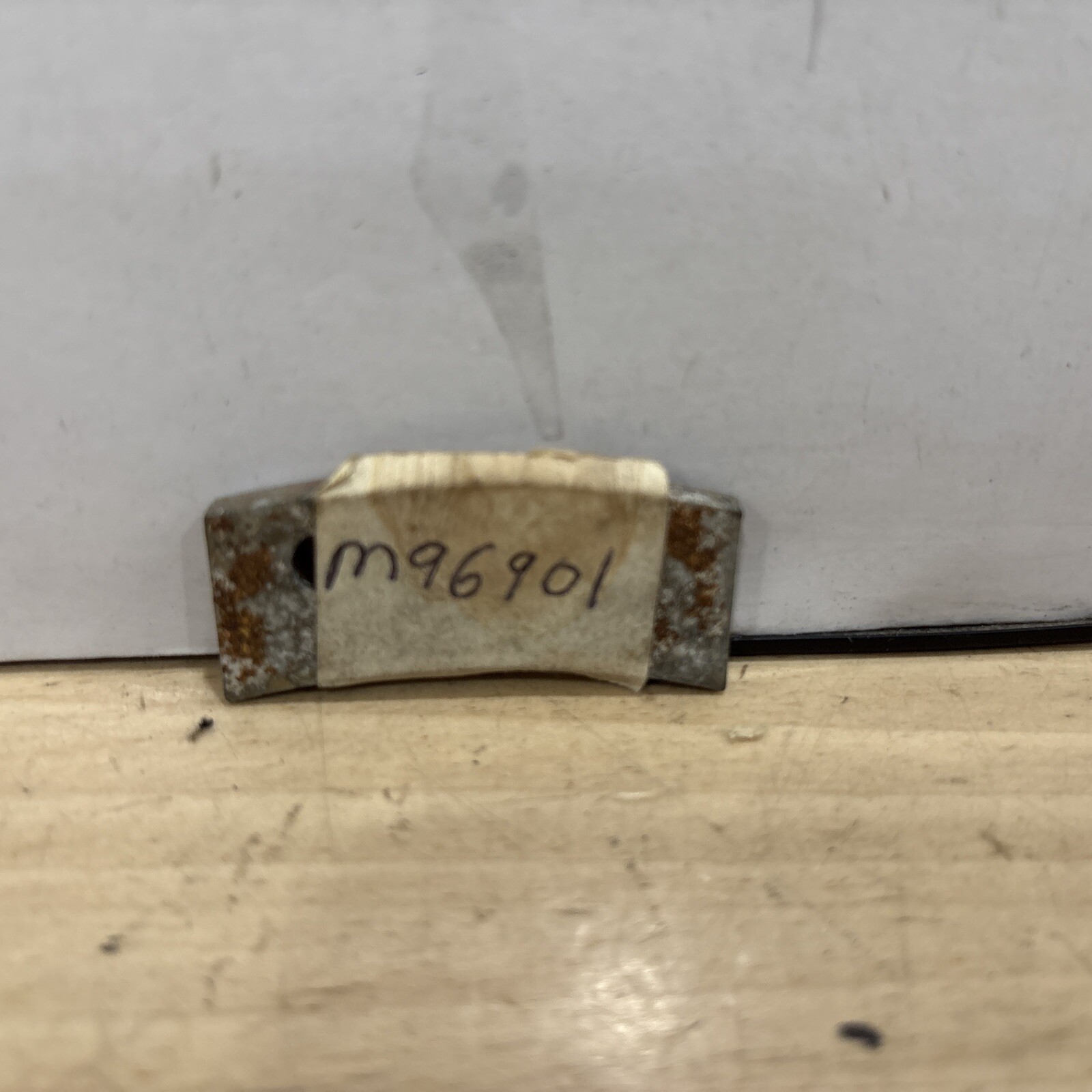 John Deere Chute Clip (LG) M96901 Some Surface Rust/Oxidation - Image 3